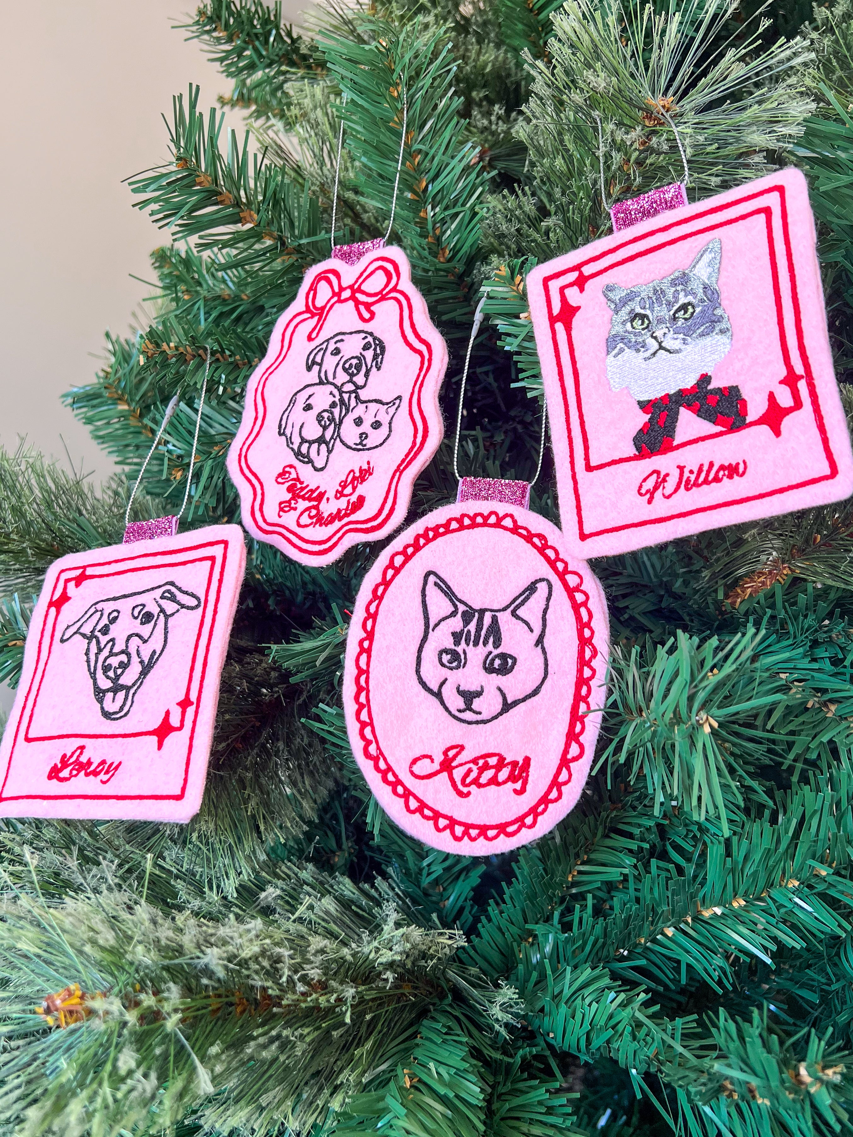 Custom Felt Pet Line Portrait Ornament